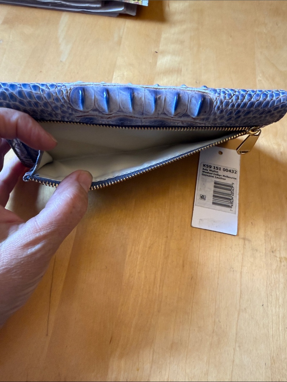 Brahmin Ady Wallet in washed indigo Melbourne - Picture 4 of 4